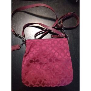 Coach No. G0949-43107 Crossbody Bag Brooke Pleated Maroon Red